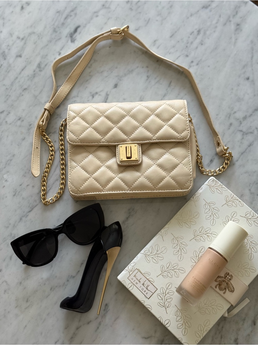 Quilted Cream Crossbody Shoulder Bag with Gold Chain